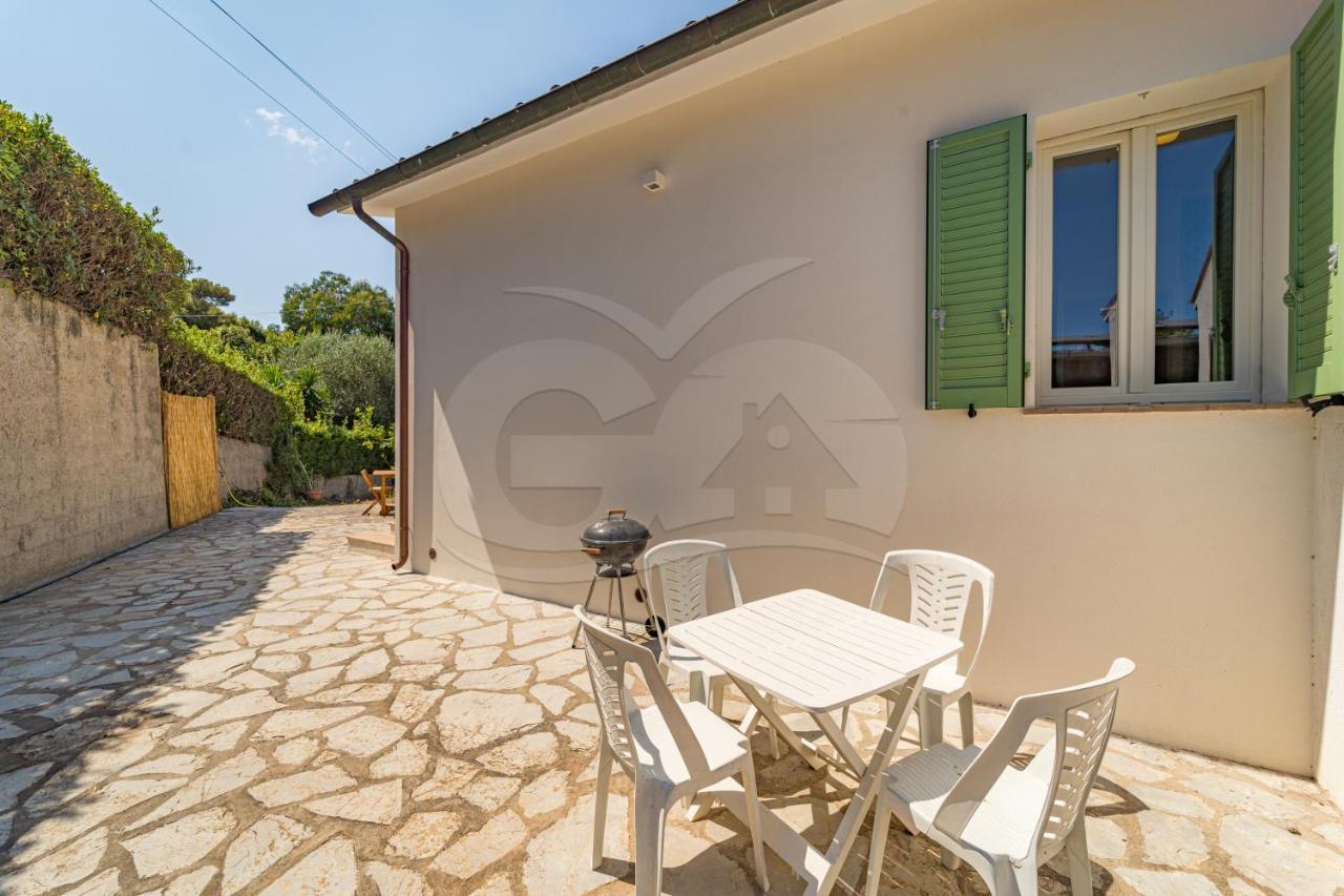 Apartamento A Casa Di Massi - Goelba Portoferraio Exterior foto